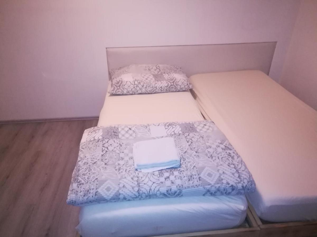 U Dragouna Cholina Exteriör bild