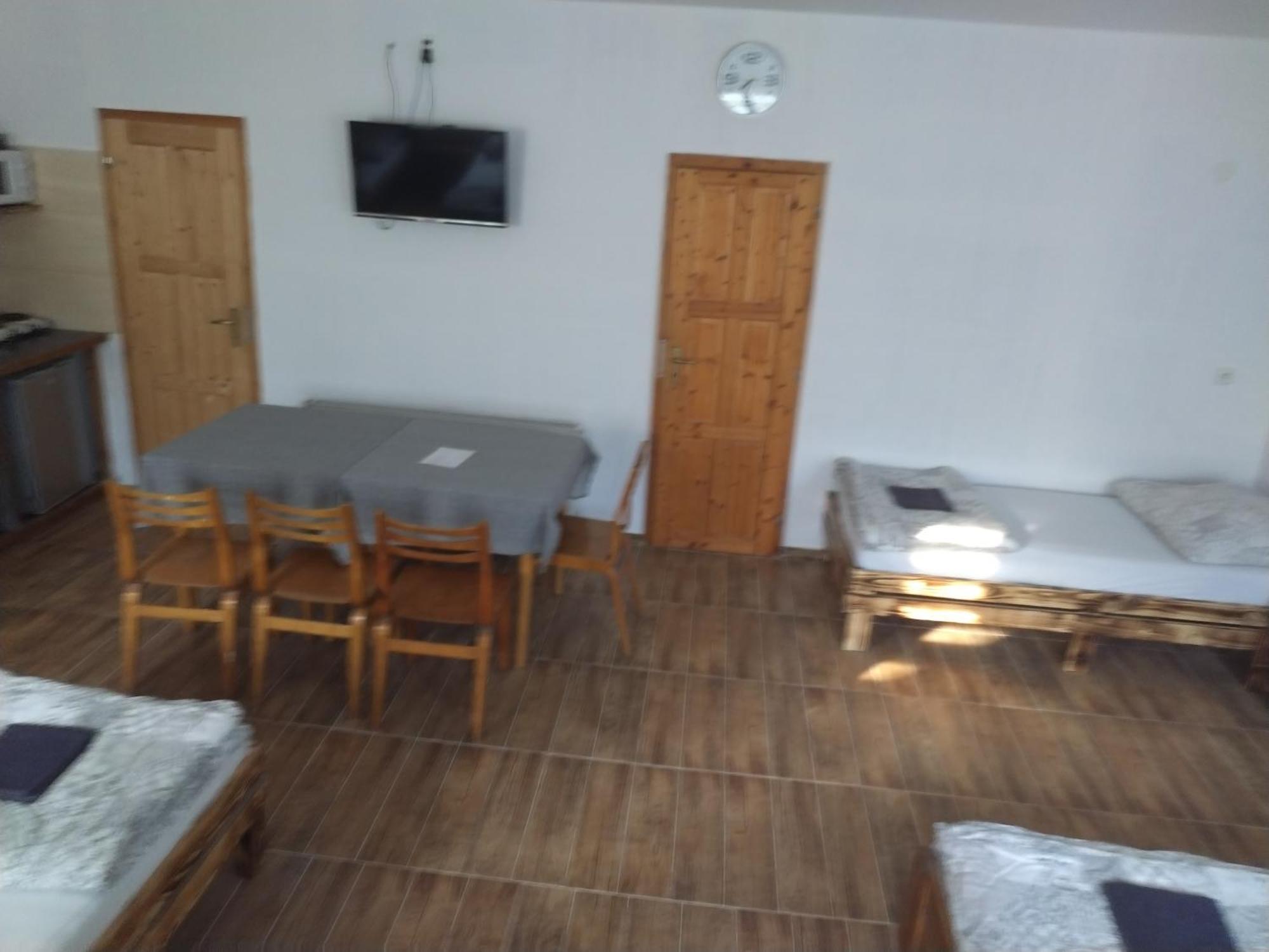 U Dragouna Cholina Exteriör bild